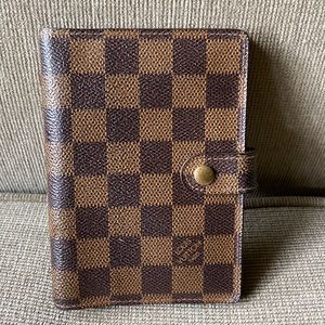 Louis Vuitton agenda pm
